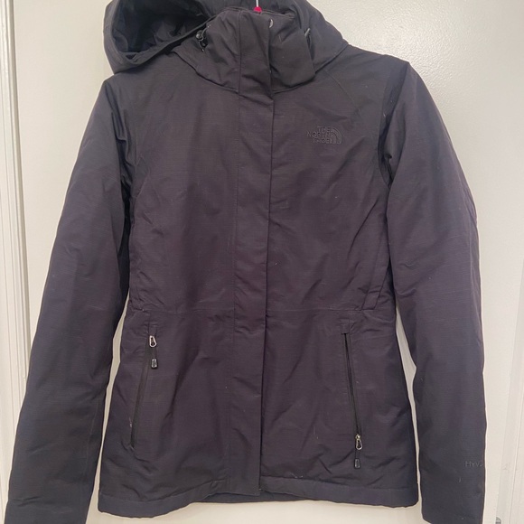 The North Face Jackets & Blazers - The North Face Women’s Hyvent black jacket
